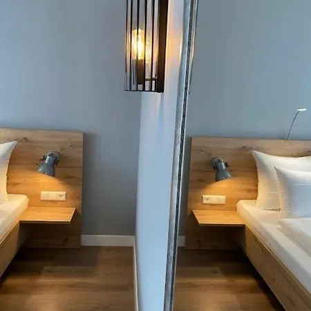 Hirsch 1783 Hotell 3*