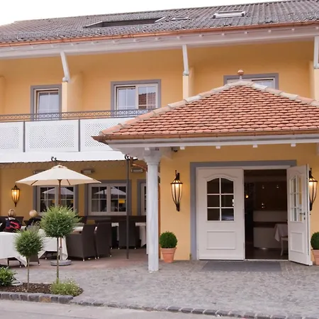 Hotel Hirsch 1783 Hotel Landhaus