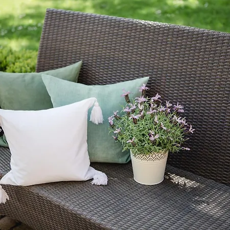 Hotell Hirsch 1783 3*