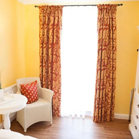 Hirsch 1783 Hotell Langenargen