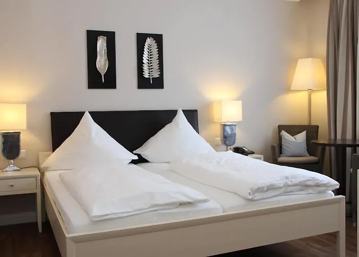 Hotel Hirsch 1783 3*